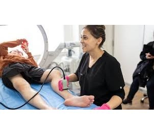 what is a vein specialist called.jpg