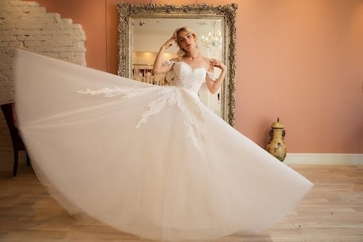 Wedding dresses San Diego.jpg